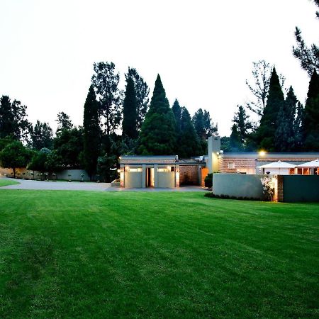 Five O'Clock Zen Boutique Guest House Центурион Экстерьер фото