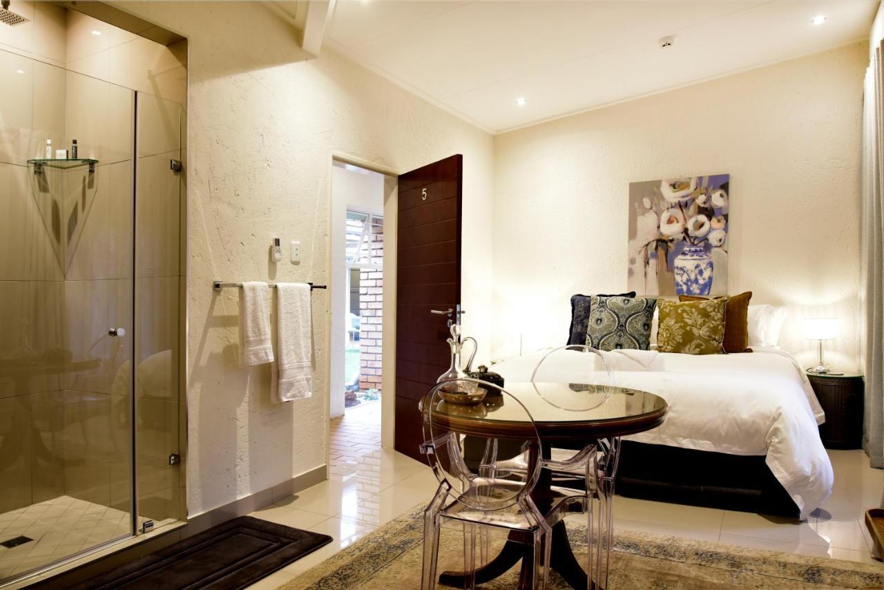 Five O'Clock Zen Boutique Guest House Центурион Экстерьер фото